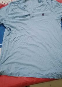 hi I want to sell thus brand t shirt