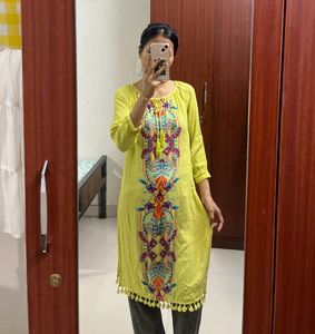 Embroidered Green Kurta