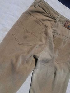 Flarred Velvet Jeans