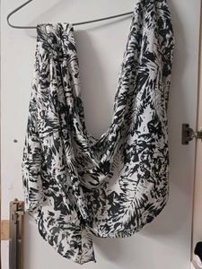Abstract Print Stole