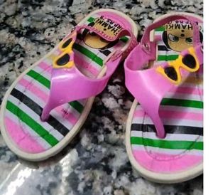 PP Karne Wali Bacche Ki Chappal 😘😘😘