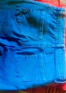Blue Capri Jeans