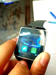 ANDROID SMARTWATCH