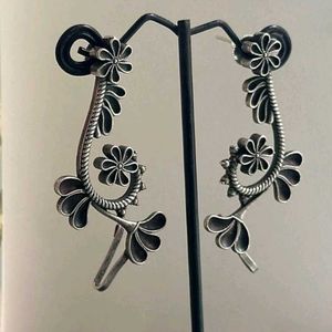 Silver oxidised floral earcuffs