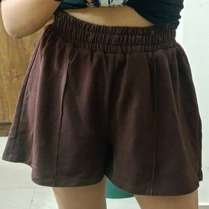 Brown Casual Shorts Stretchy!
