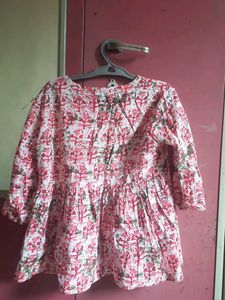 Floral Print Top - Casual &amp; Comfy