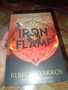 Fourth Wing &amp; Iron Flame