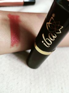 IBA MOISTURE RICH LIPSTICK