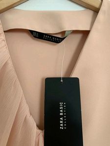 🥳New Zara Beige Pink Dress with Ruffle