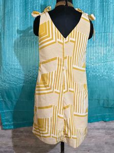 Size M🎁Buy 2 Get 1 Free🎁Mustard Showroom Dress