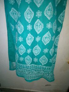 Lucknavi Chickenkari Kurti With Attach Lining