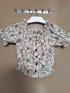 New And Trendy Floral Printed Top