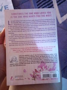 It Ends With Us by Colleen Hoover