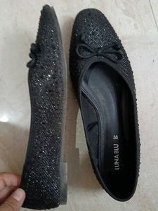 Black Sparkly Ballerinas