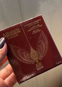 Charlotte Tilbury Airbrush Flawless Finish