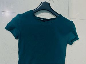 Zara Basic Crop Top💫