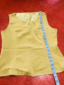 3 Piece Set Almost New Olive Green
