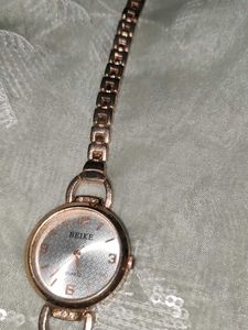 Elegant Women&#39;s Watch