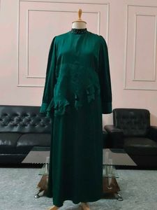 Emerald Green High Quality Stunning Vintage Dress