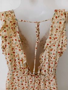 BEAUTIFUL FLORAL RUFFLE DRESS