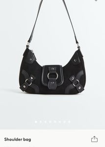 y2k black shoulder bag🖤🎧