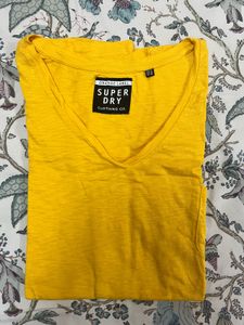 Superdry T-shirt