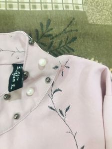 Women’s Wear Top