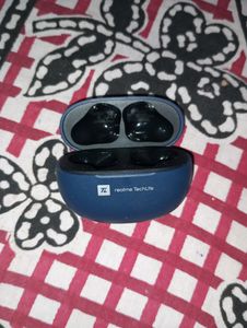 Realme T100