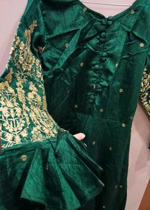 Green Embroidered Kurta Suit