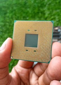 AMD RYZEN 5 2400G Gaming Processor (Working)