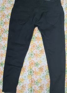 Women - Size 32-34 - Skin Tight - Streachable Pant