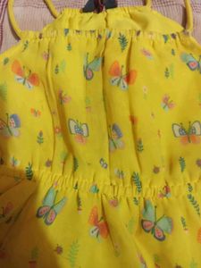 Lovely Sleevless Frock