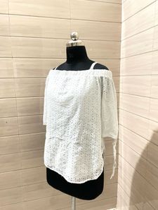 Pintresty 🌸White Off-Shoulder Top