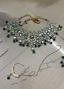 Emerald Kundan Bridal Jewellery Set🦋✨
