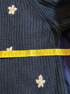 Floral Detail Knit Sweater