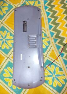 SA-77 Casio/ Piano Keyboard