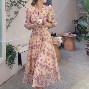 Pintrest Korean Floral Lace Midi Dress