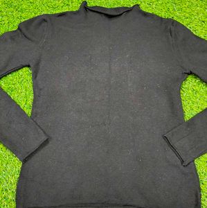 Elegant Black Woollen Top