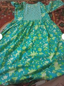 Feeding Gown