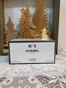 Chanel N°5 Soap Set