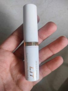 MyGlamm LIT Lipstick