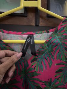 Pink Leaf Print V-Neck Tunic Kurta Top