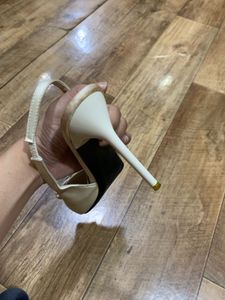 Elegant Slingback Heels