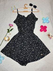 Superdry One Piece Dress With Shorts🖤