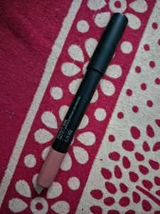 STAZE Pout On Matte Lip Crayon Shade 02 Very Bare