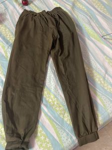 Olive Jogger’s