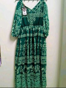 Elegant Green Maxi Dress