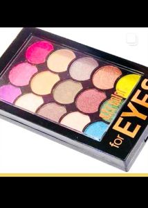 SFR 15 colour Eyeshadow Palette