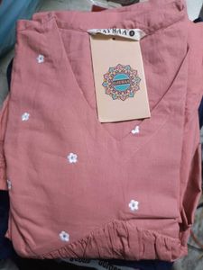 Brand new ❗️❗️❗️ Elegant Pink Kurta Set