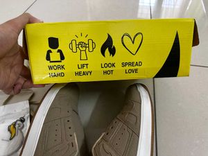 Sneakers- Almost new